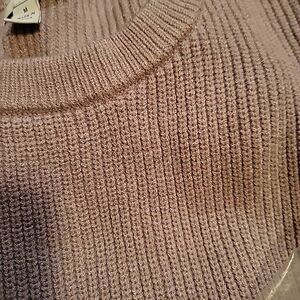 Women's Ribbed Crew Neck Sweater - Lavender